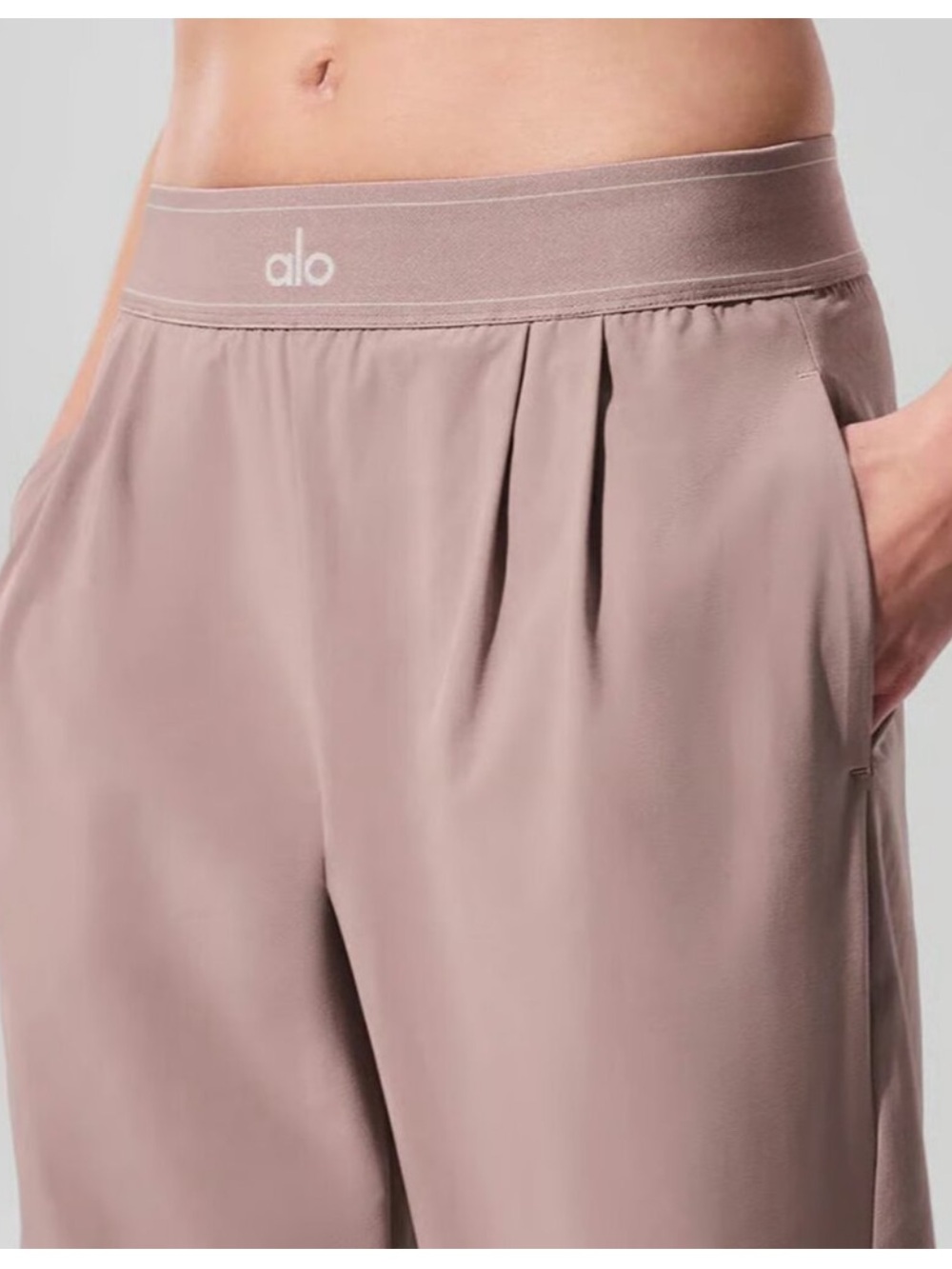 ALO Yoga Gravel Suit Up Trousers M Long Mauve/Taupe Relaxed Pleated